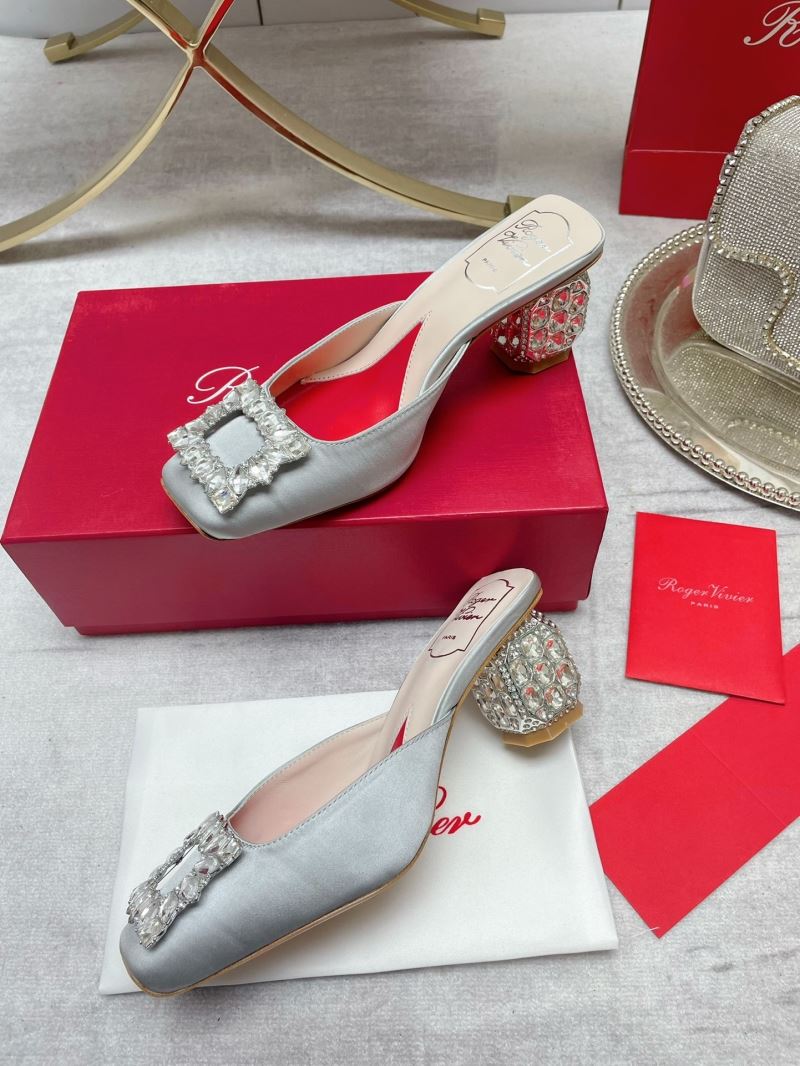 Roger Vivier flat shoes